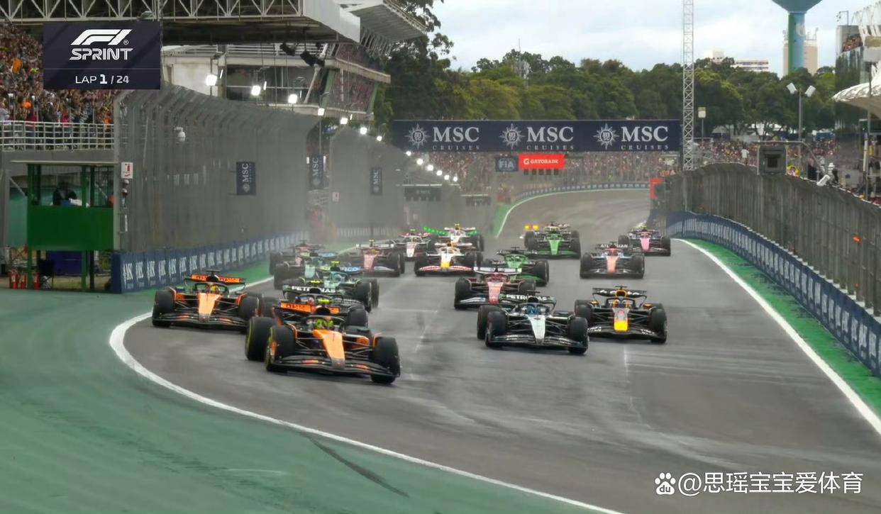 关于威廉姆斯险胜阿斯顿马丁，皮亚斯特里点燃赛场的信息