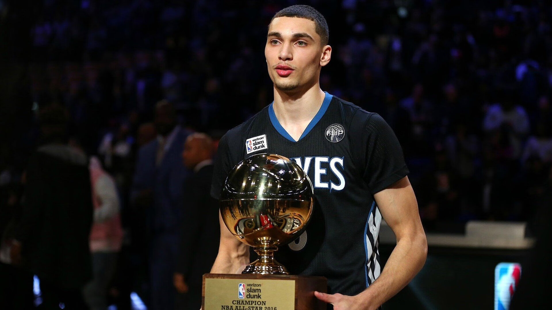 赛道奇迹，红牛逆袭梅赛德斯，周冠宇刷新纪录的传奇之夜