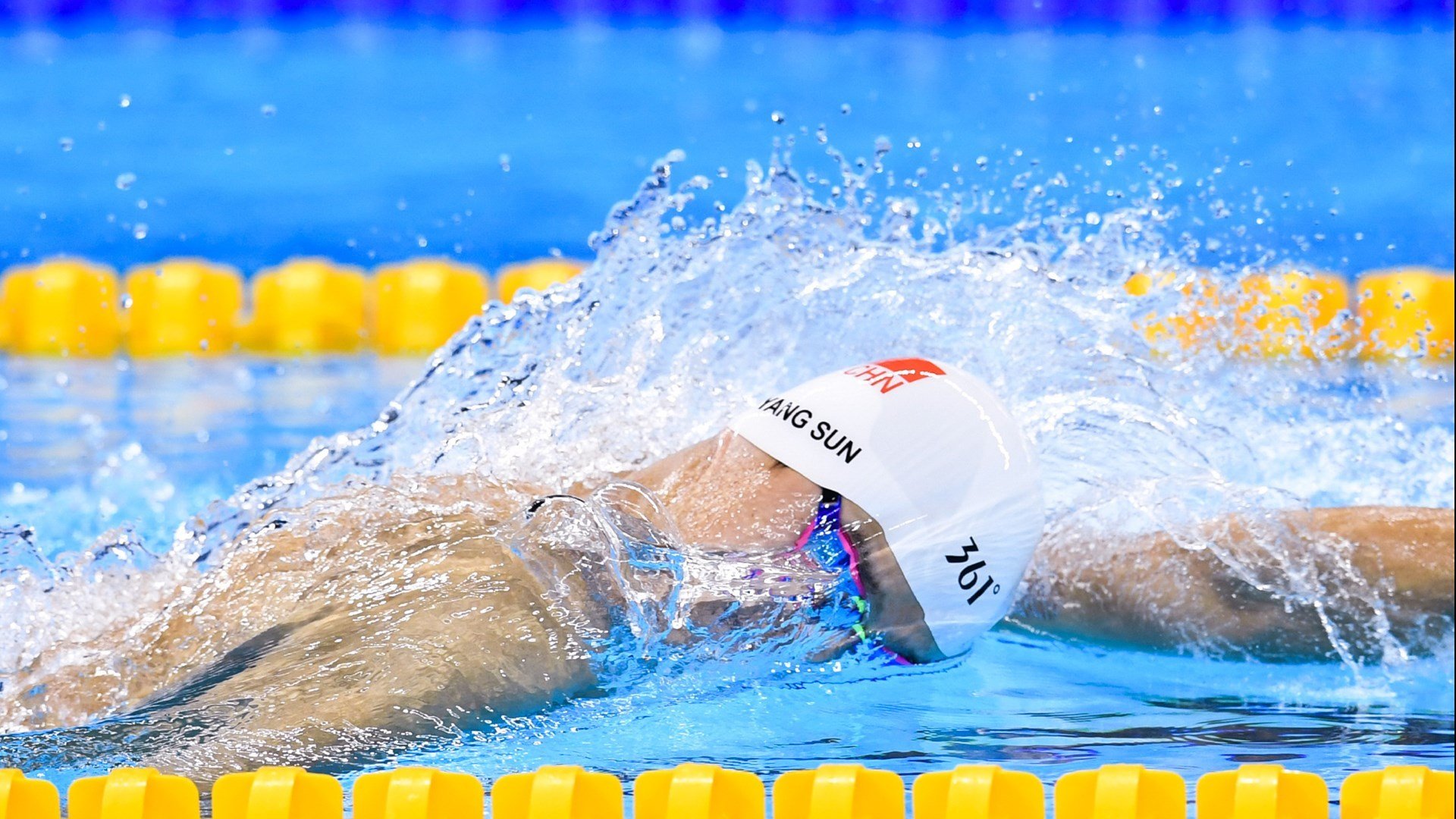 当南美狂想曲遇上欧陆铁壁，内马尔的独舞与委内瑞拉的叹息